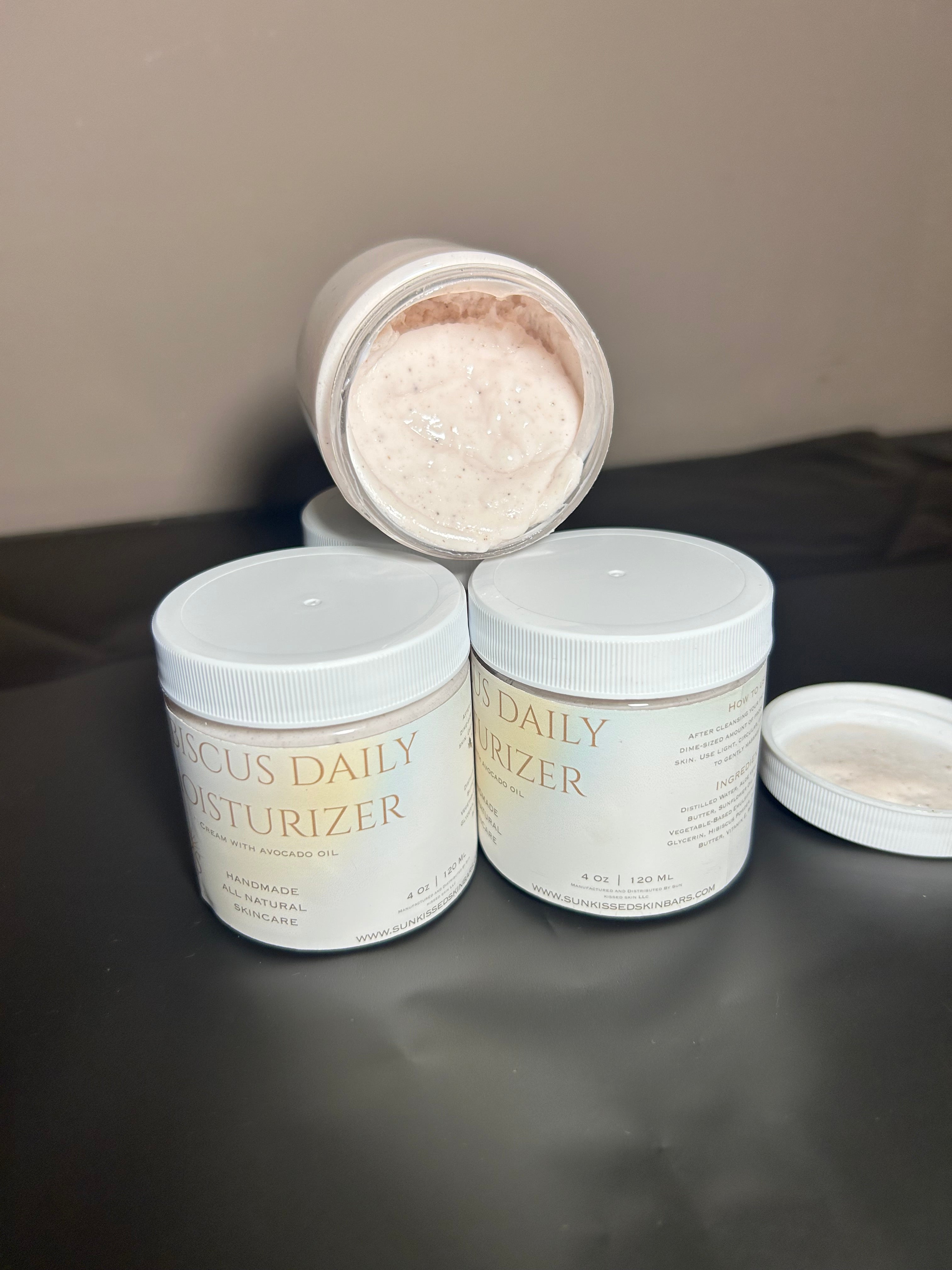 Hibiscus Daily Face Moisturizer