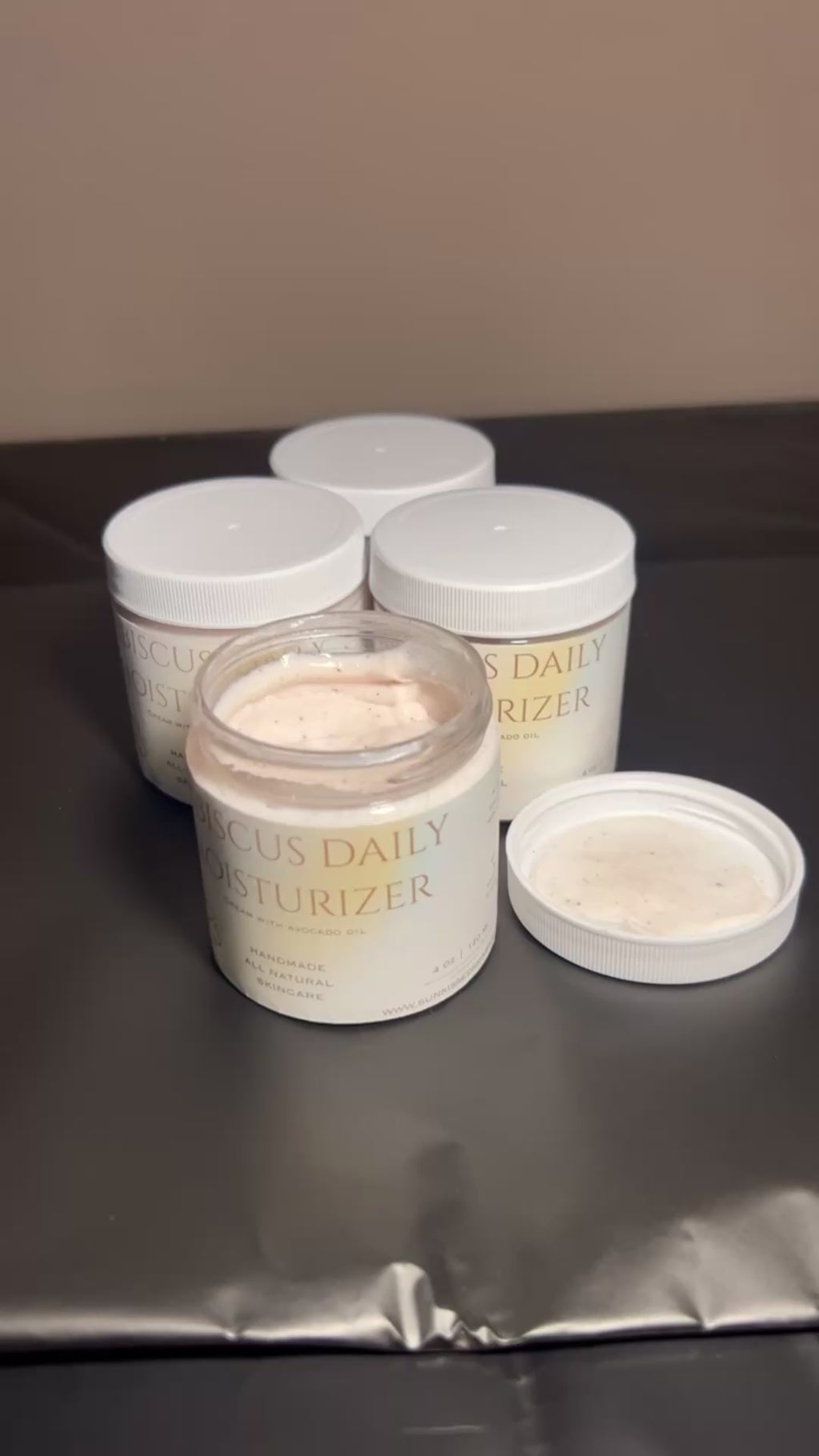 Hibiscus Daily Face Moisturizer